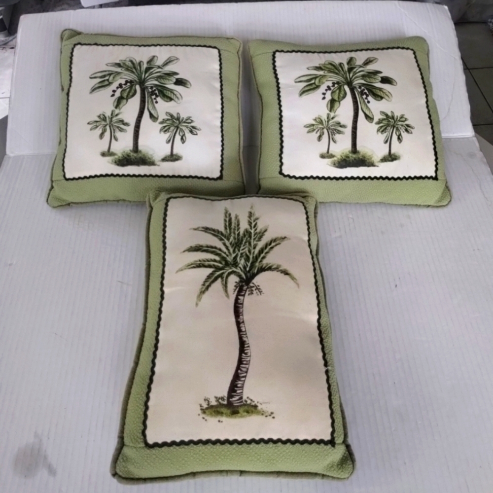 Lot Of 3 Palm Tree Tropical Decorative Throw Pillow Vintage Green White Textured